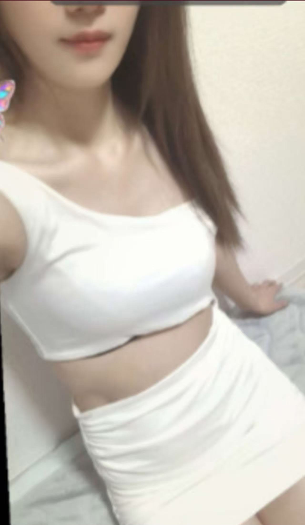 新人みお（22歳）